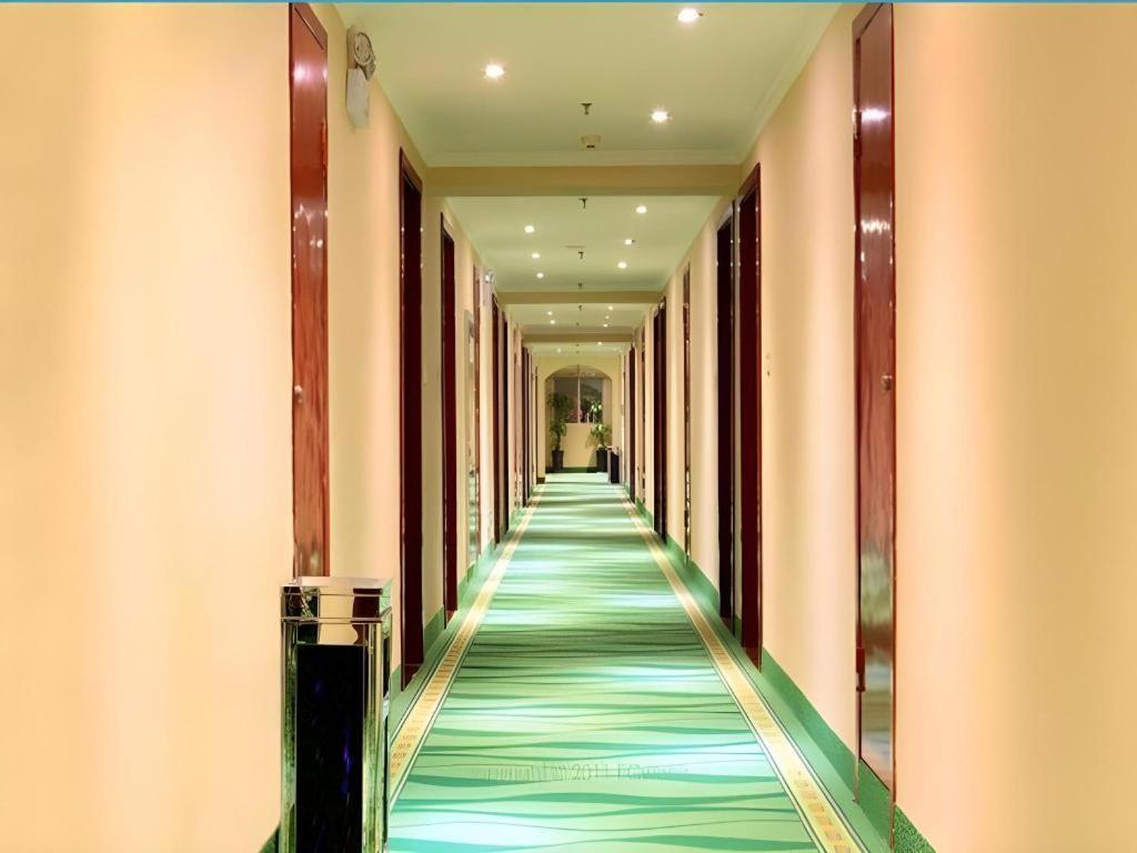 Greentree Inn Xi'An Bell And Drum Tower Food Street Ancient City Wall Ximen Express Hotel Exterior foto